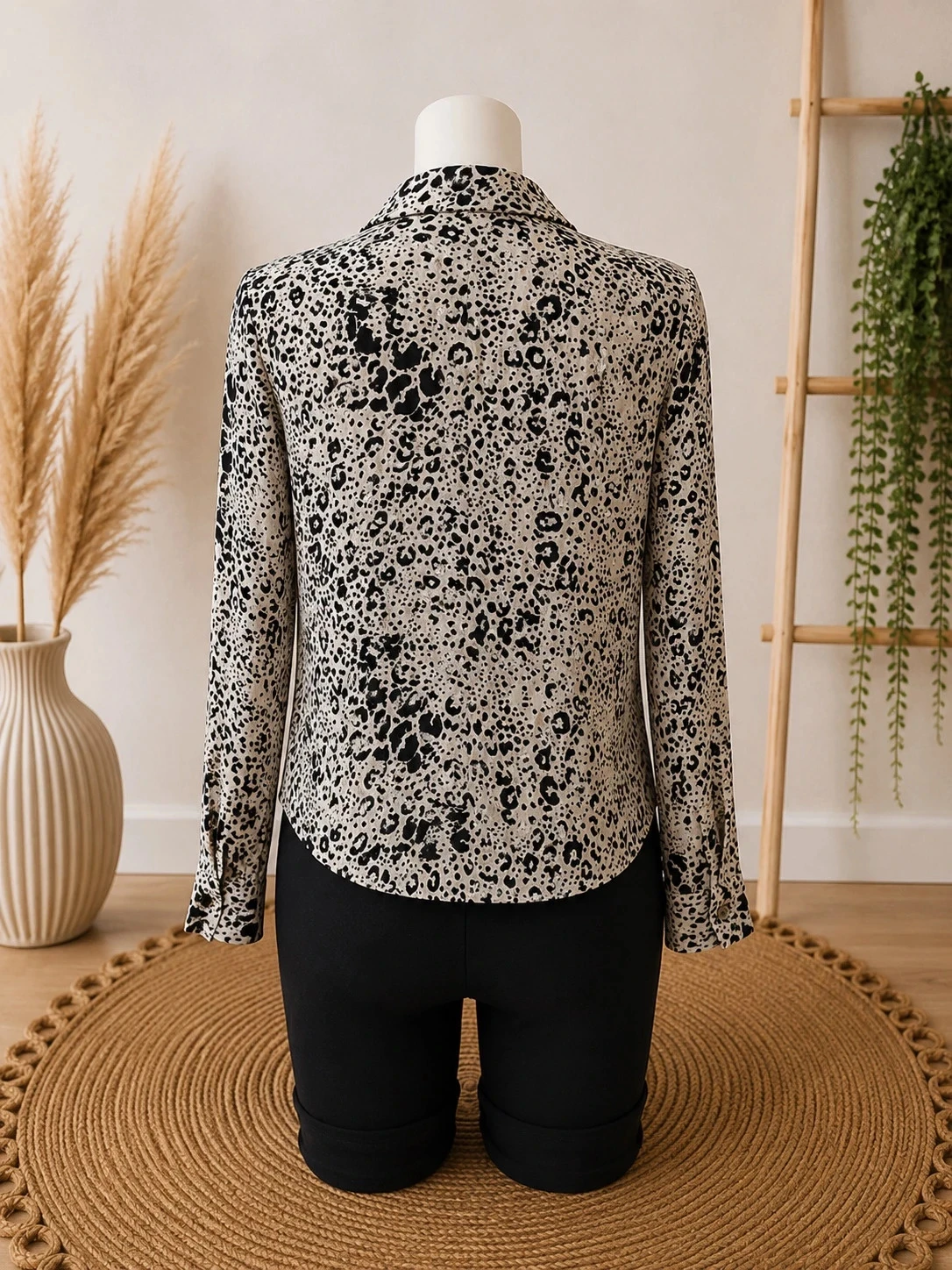 Camisa Zara TRF con estampado de leopardo ligera - Talla XS – photo 2